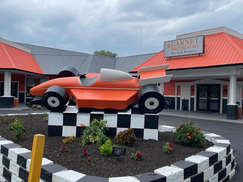 Travelodge By Wyndham Indianapolis Speedway Eksteriør billede